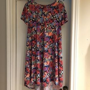 Lularoe Carly floral dress
